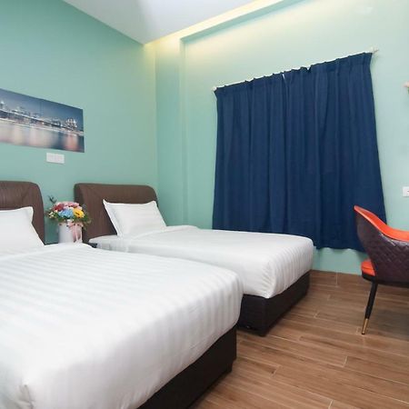 Good 9 Hotel - Bukit Dahlia Johor Bahru Exteriér fotografie